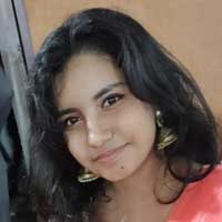 Best Fine Art Institute in India, Best Art & Craft Institute, Best Resin Art Institute, Best Painting Institute, Painting Classes in Delhi, Resin Art Classes, Indian Art Classes, Indian Art Courses for Foreigners, Acrylic Painting Classes, Madhubani Painting Classes, Warli Art Classes, Best Sketching Classes Near Me, Harita - Student of Oil Painting