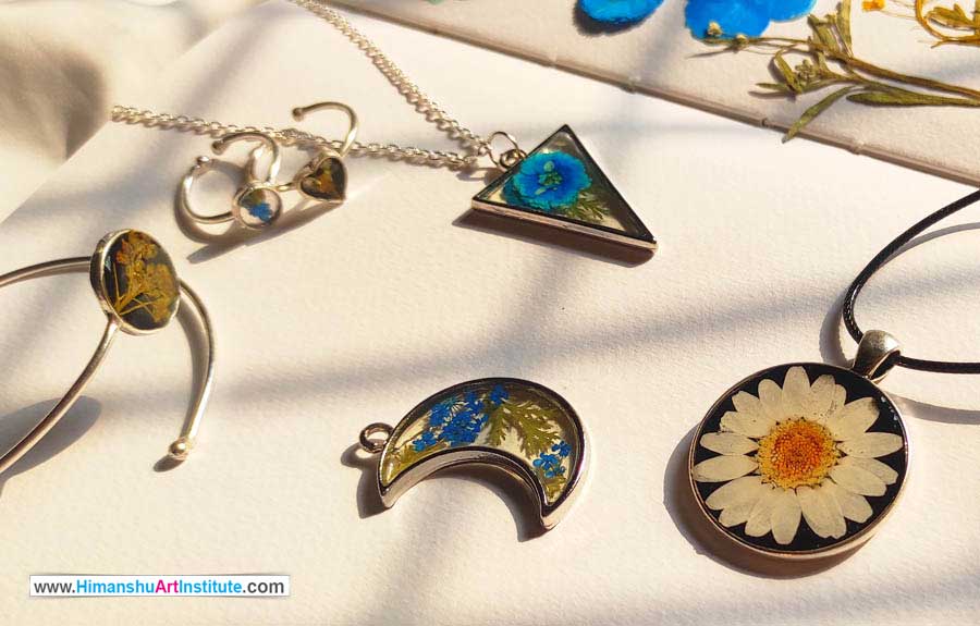 Online Resin Art Workshop for Corporate in Delhi