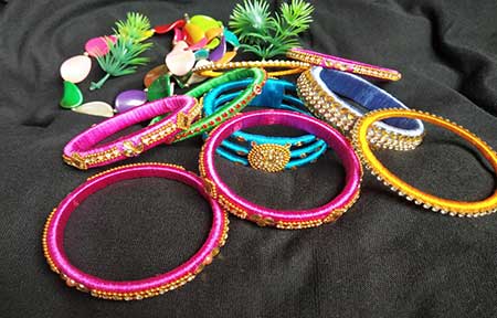 Bangles Making Workshop for Foreigner