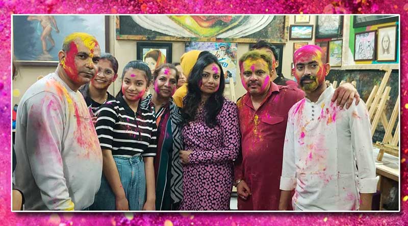 Holi Celebration at Himanshu Art Institute, New Delhi, India, Fine Art Institute, Institute of Fine Art, Art & Craft Classes, Resin Art Classes, Online Drawing Classes, Online Painting Classes, Indian Art Courses, Indian Art Classes, Madhubani Painting Classes, Mandala Art Classes, Lippan Art Classes, Acrylic Painting Classes, Oil Painting Classes, Freehand Drawing Classes, Sketching Classes, Fashion Sketching Classes, BFA Degree Course, Best Art Colleges in India, Best Fine Art Institute in India